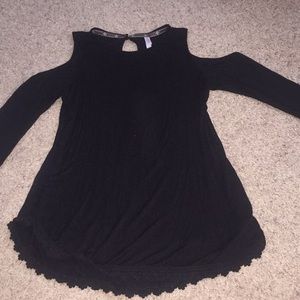 open shoulder black top